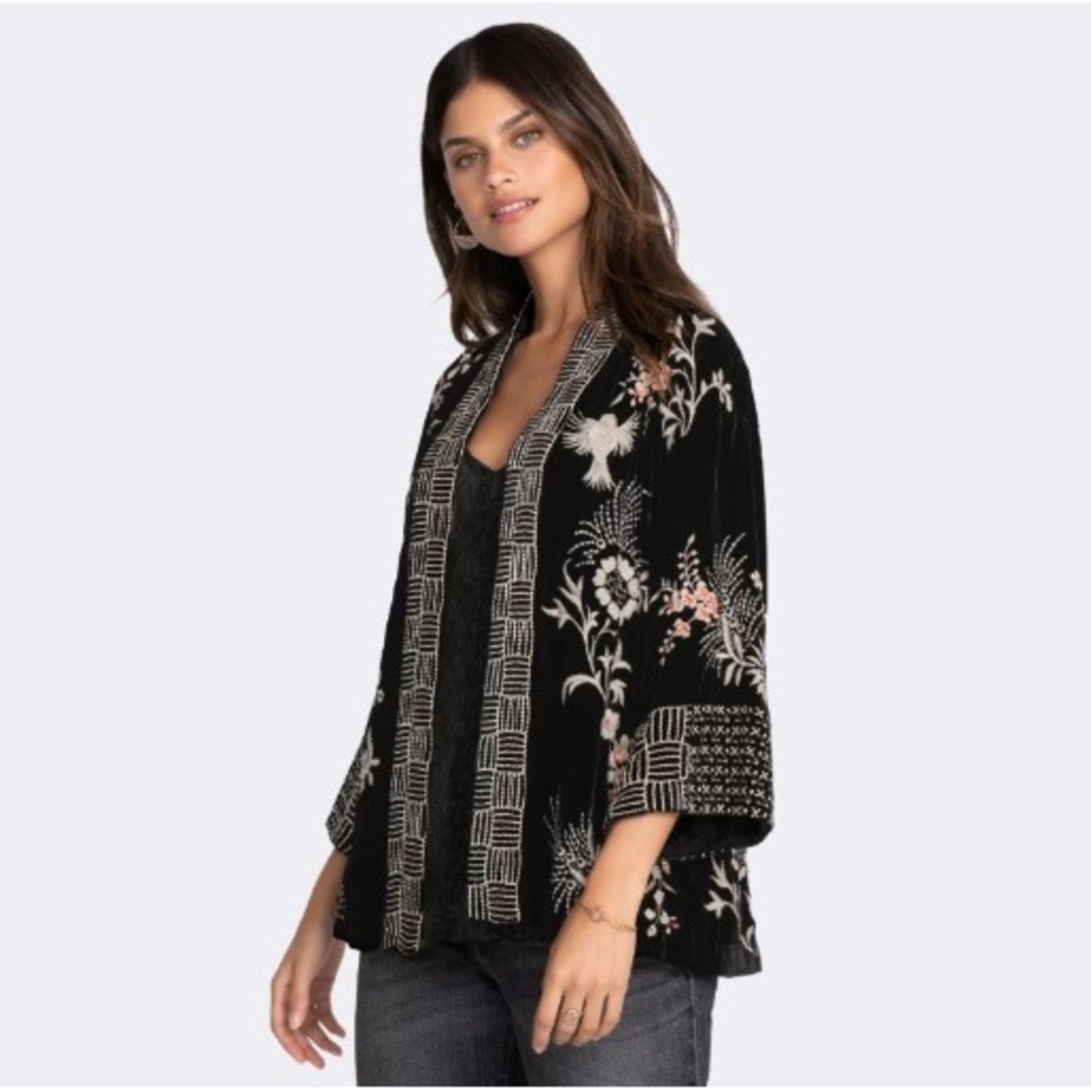 Johnny Was Valentina Velvet Cropped Kimono Size Medium